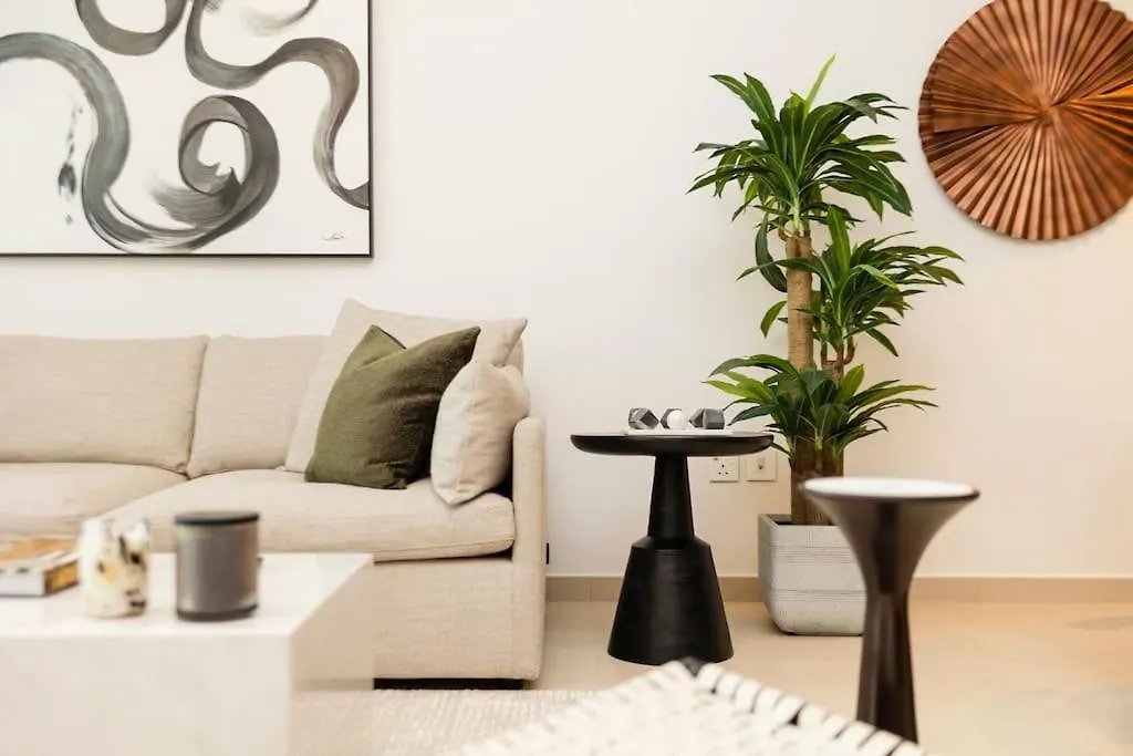 Beautiful View, Modern Residence By Chi Living Dubai